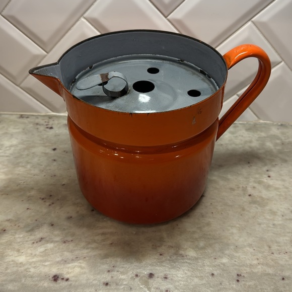Vintage Large Enamelware Tea kettle - Picture 3 of 7